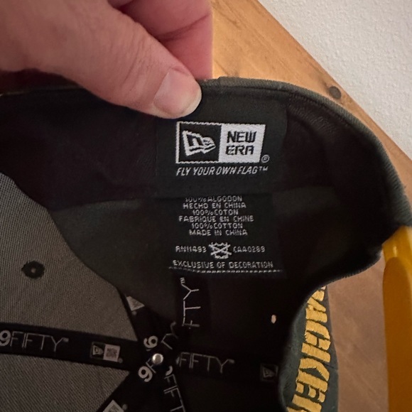 Green Bay Packers Hat - Picture 6 of 8